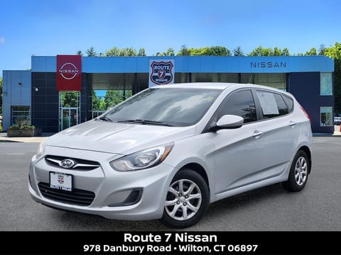 1 image of 2013 Hyundai Accent GS