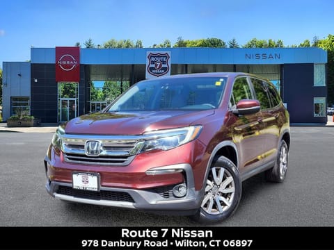 1 image of 2019 Honda Pilot EX