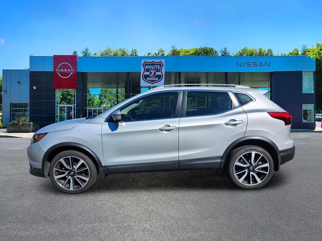 Used 2019 Nissan Rogue Sport SL with VIN JN1BJ1CR0KW621134 for sale in Wilton, CT