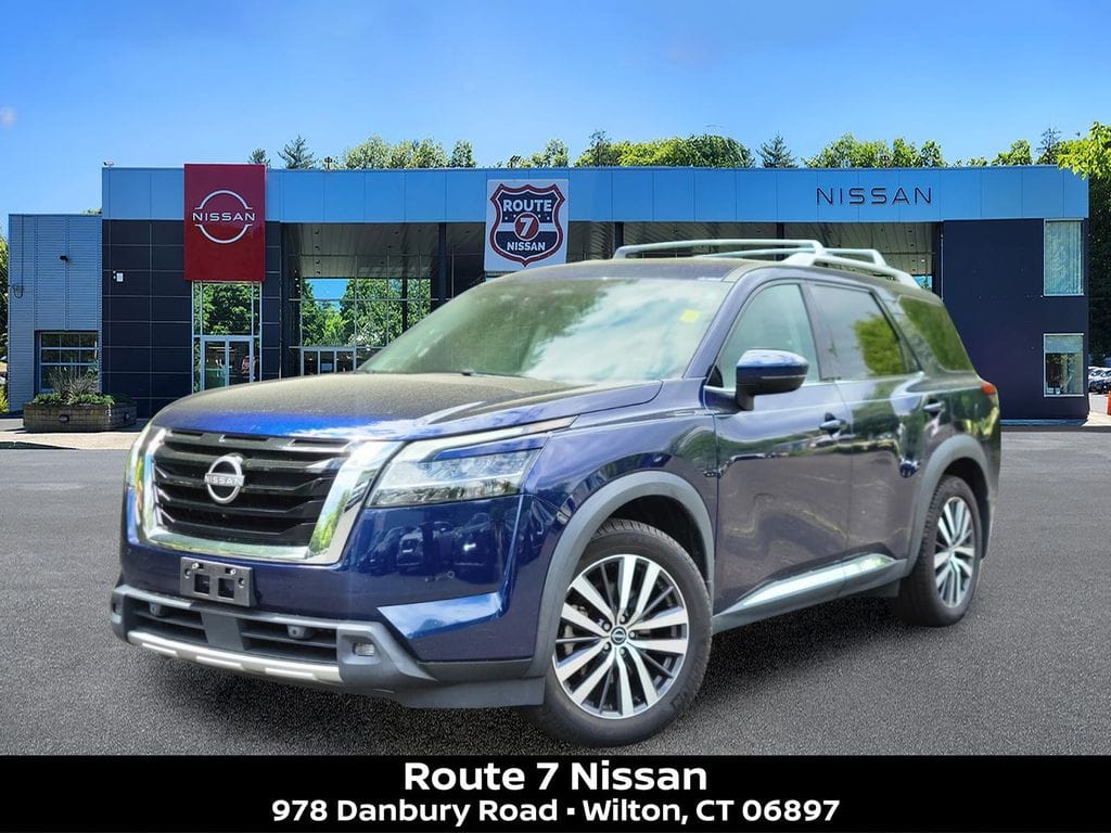 2022 Nissan Pathfinder Platinum