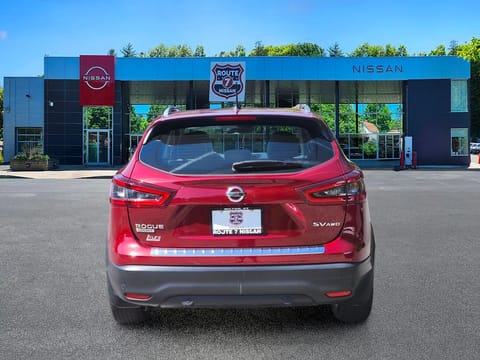 2022 Nissan Rogue Sport SV