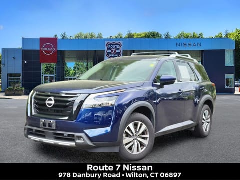 1 image of 2023 Nissan Pathfinder SL