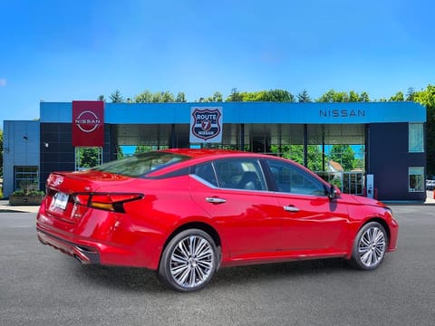 2024 Nissan Altima 2.5 SL