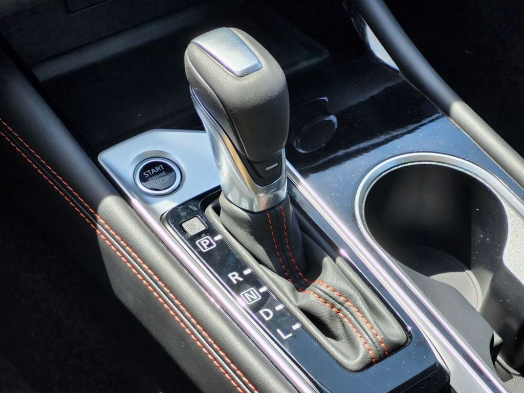 2025 Nissan Altima SR - Photo 21