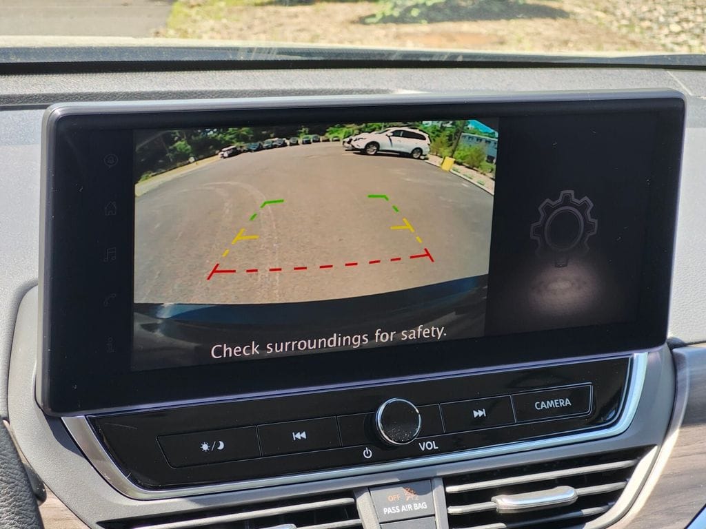 2025 Nissan Altima SV - Photo 18