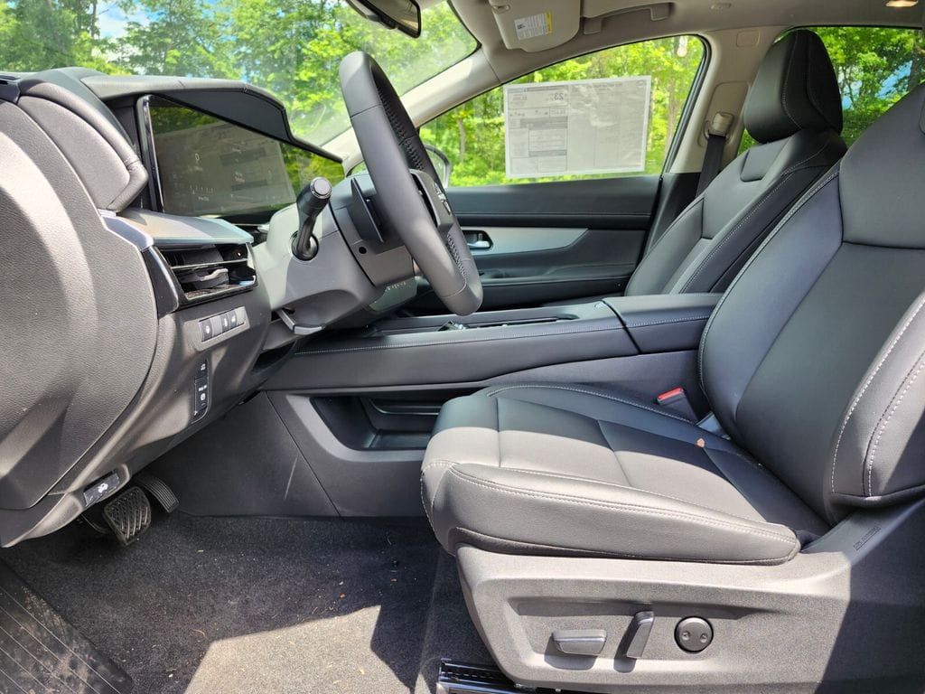 2025 Nissan Murano SL - Photo 15