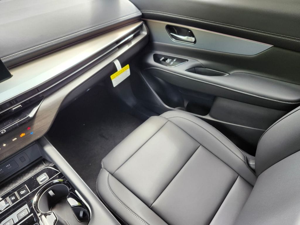 2025 Nissan Murano SL - Photo 13