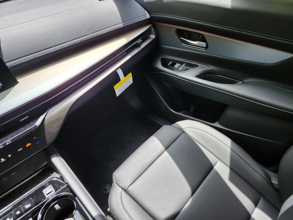 2025 Nissan Murano SL - Photo 13