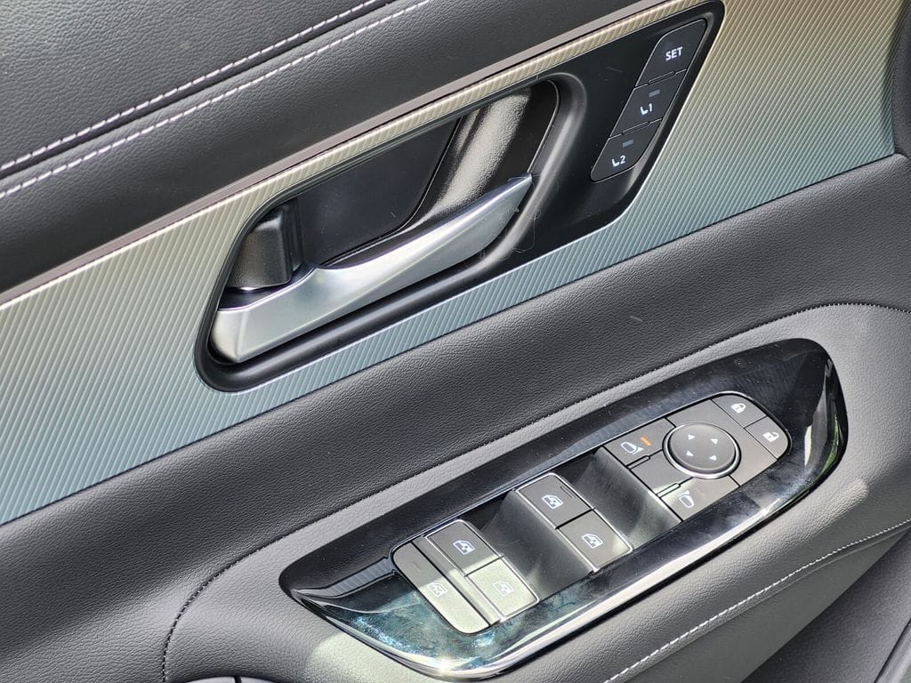 2025 Nissan Murano SL - Photo 15