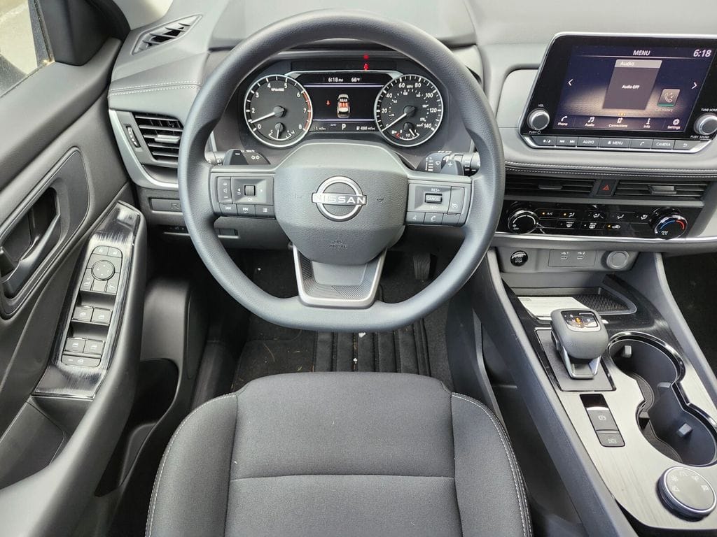 2025 Nissan Rogue S - Photo 11