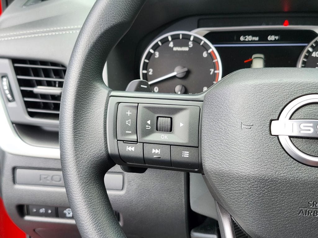 2025 Nissan Rogue S - Photo 27