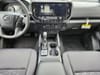 14 thumbnail image of  2026 Nissan Frontier SV