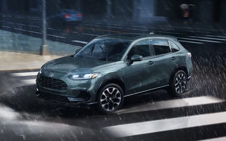 Will the 2027 Honda HR-V’s Hill Descent Control help on steep driveways near Manhattan, KS?