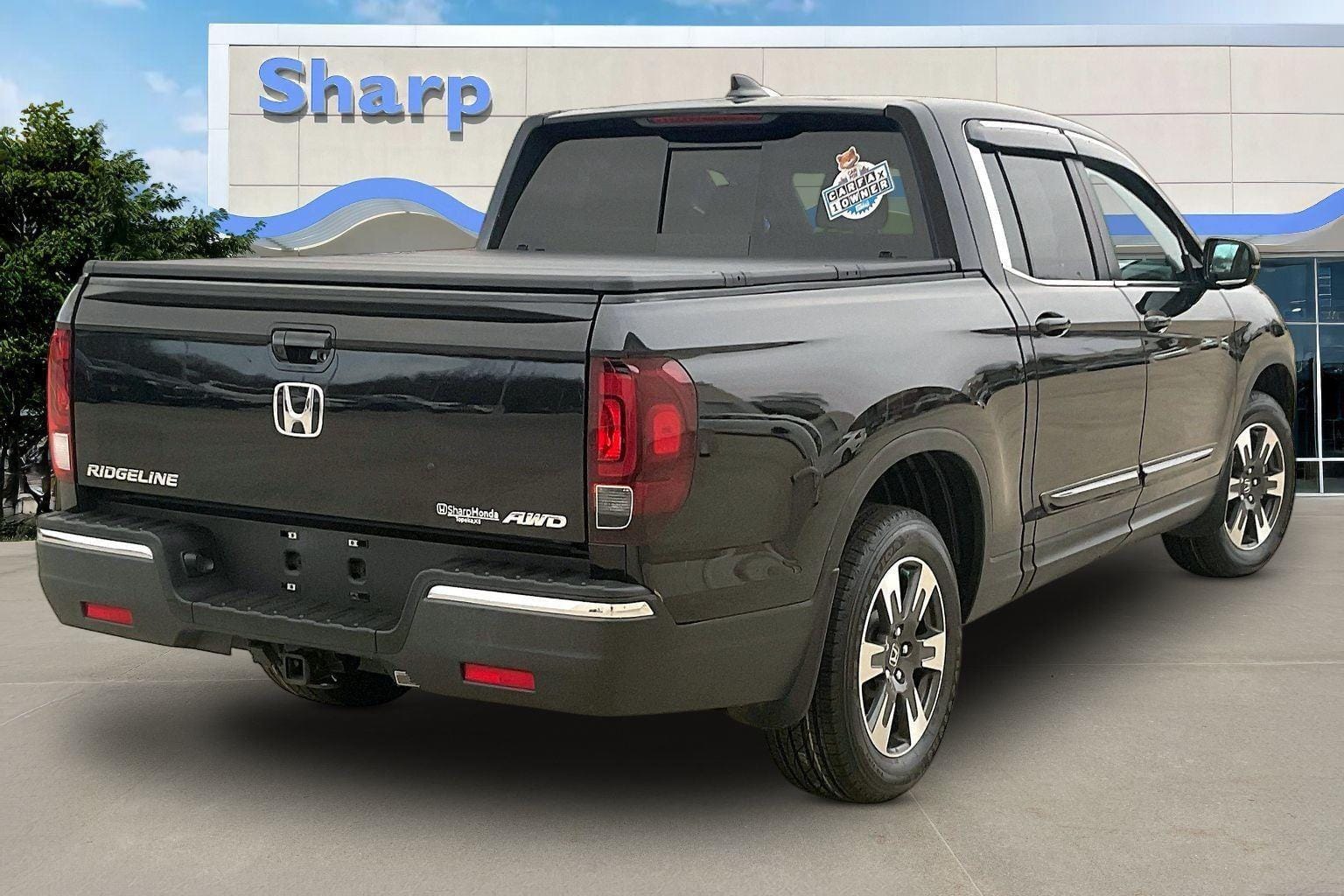 Used 2019 Honda Ridgeline RTL with VIN 5FPYK3F53KB040036 for sale in Kansas City