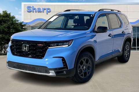 1 image of 2025 Honda Pilot TrailSport