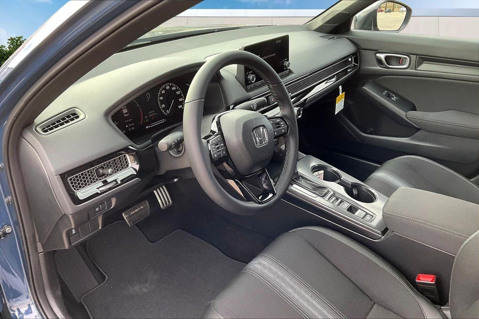 2026 Honda Civic Sport - Photo 7