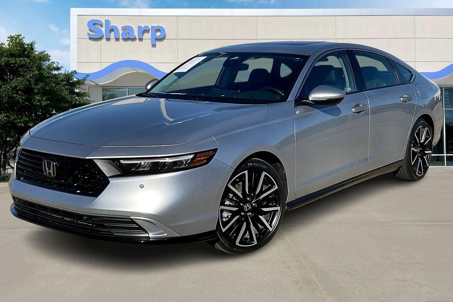 2025 Honda Accord Hybrid Touring's photo