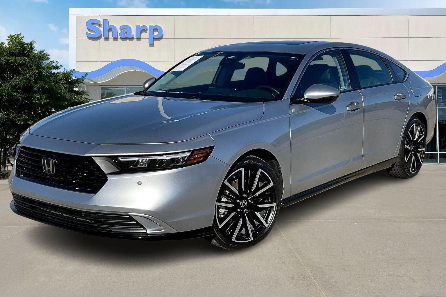 2025 Honda Accord Hybrid Touring's photo