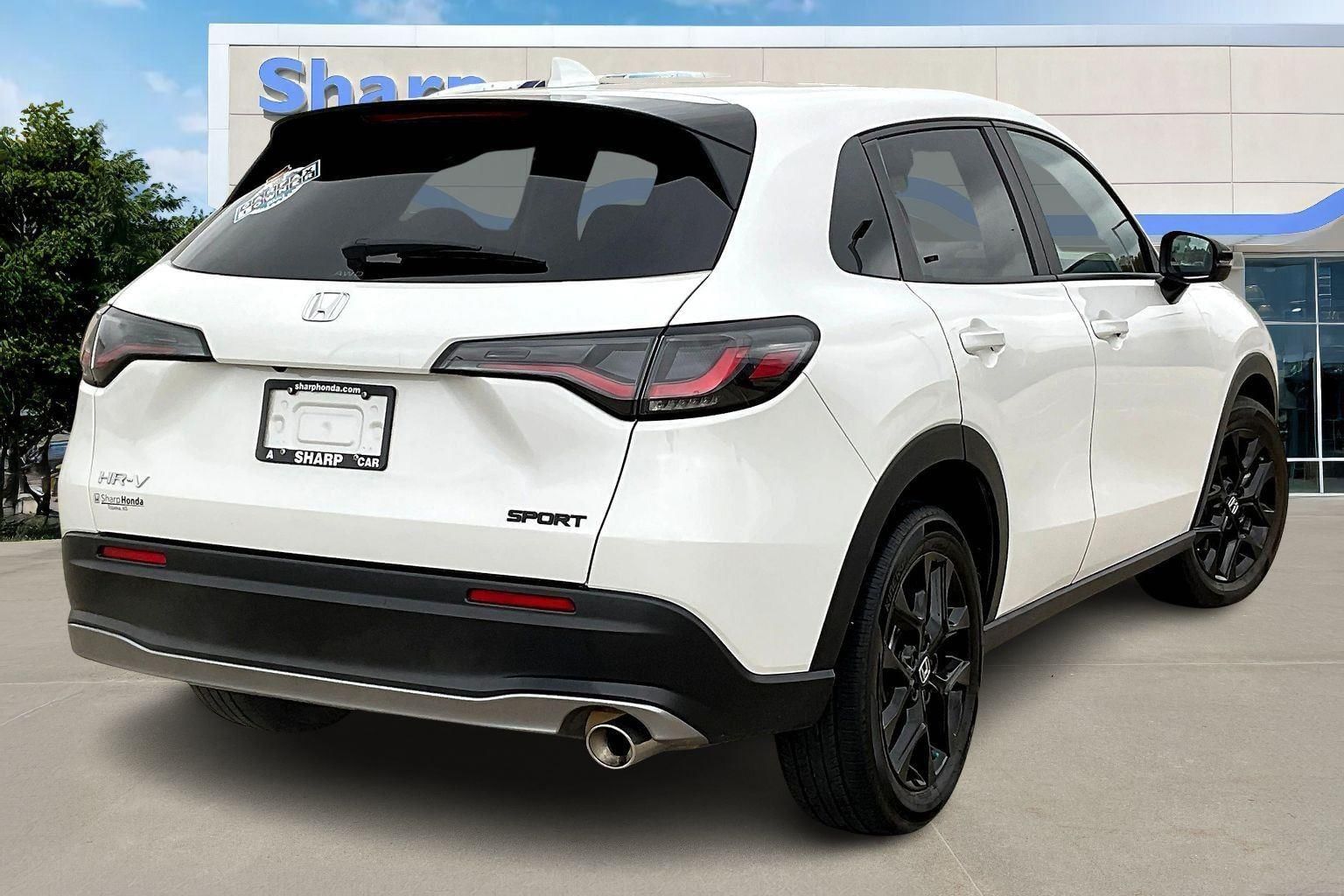 Used 2025 Honda HR-V Sport with VIN 3CZRZ2H54SM729492 for sale in Kansas City