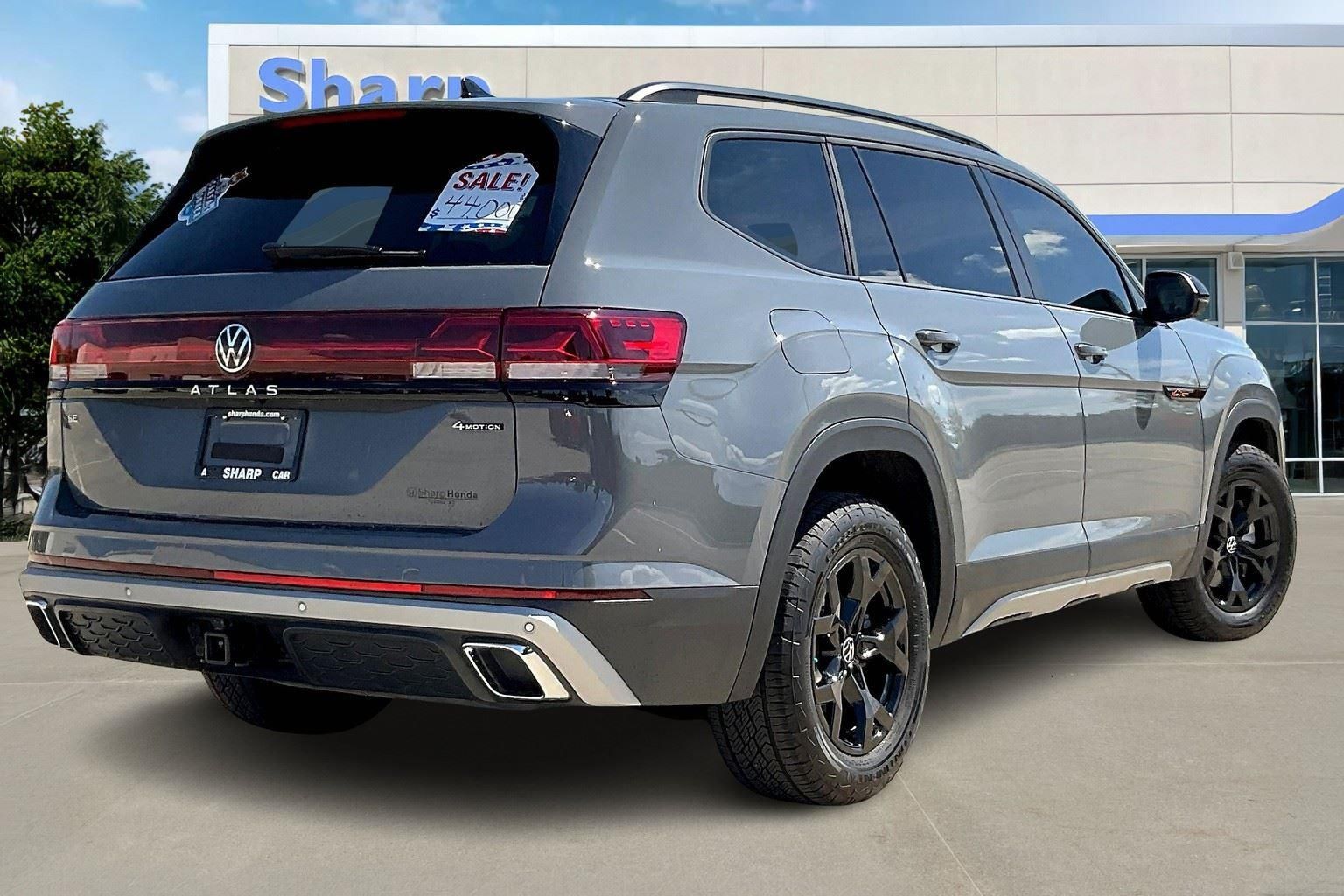 Used 2025 Volkswagen Atlas Atlas Peak Edition with VIN 1V2CR2CA7SC501986 for sale in Kansas City