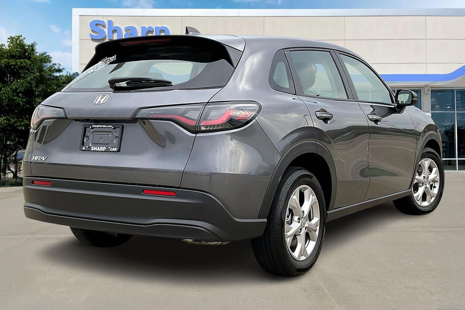 Used 2024 Honda HR-V LX with VIN 3CZRZ2H31RM784345 for sale in Kansas City