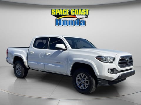 1 image of 2017 Toyota Tacoma SR5