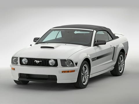 1 image of 2008 Ford Mustang V6 Deluxe