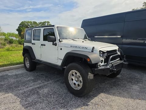 1 image of 2008 Jeep Wrangler Unlimited Rubicon