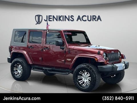 1 image of 2009 Jeep Wrangler Unlimited Sahara