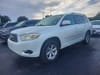 6 thumbnail image of  2009 Toyota Highlander Base