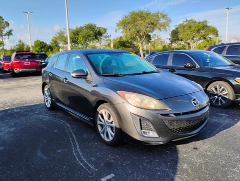 1 image of 2010 Mazda Mazda3 s Sport