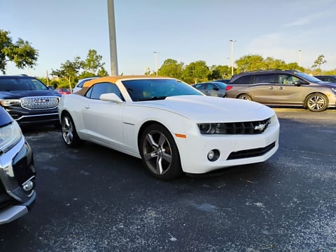 1 image of 2011 Chevrolet Camaro 2LT