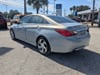 8 thumbnail image of  2011 Hyundai Sonata SE