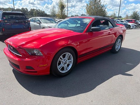 1 image of 2013 Ford Mustang V6