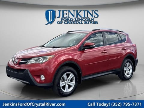 1 image of 2013 Toyota RAV4 XLE