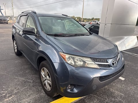1 image of 2014 Toyota RAV4 LE