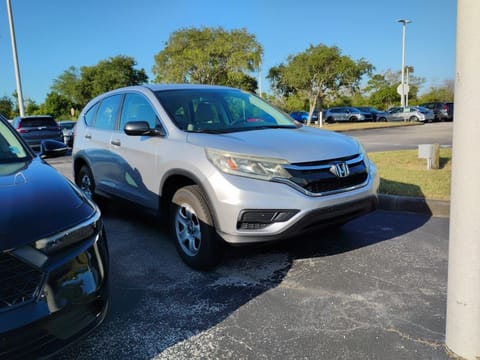 1 image of 2015 Honda CR-V LX