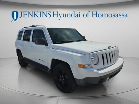 1 image of 2015 Jeep Patriot Altitude