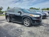 2 thumbnail image of  2015 Toyota Highlander XLE V6