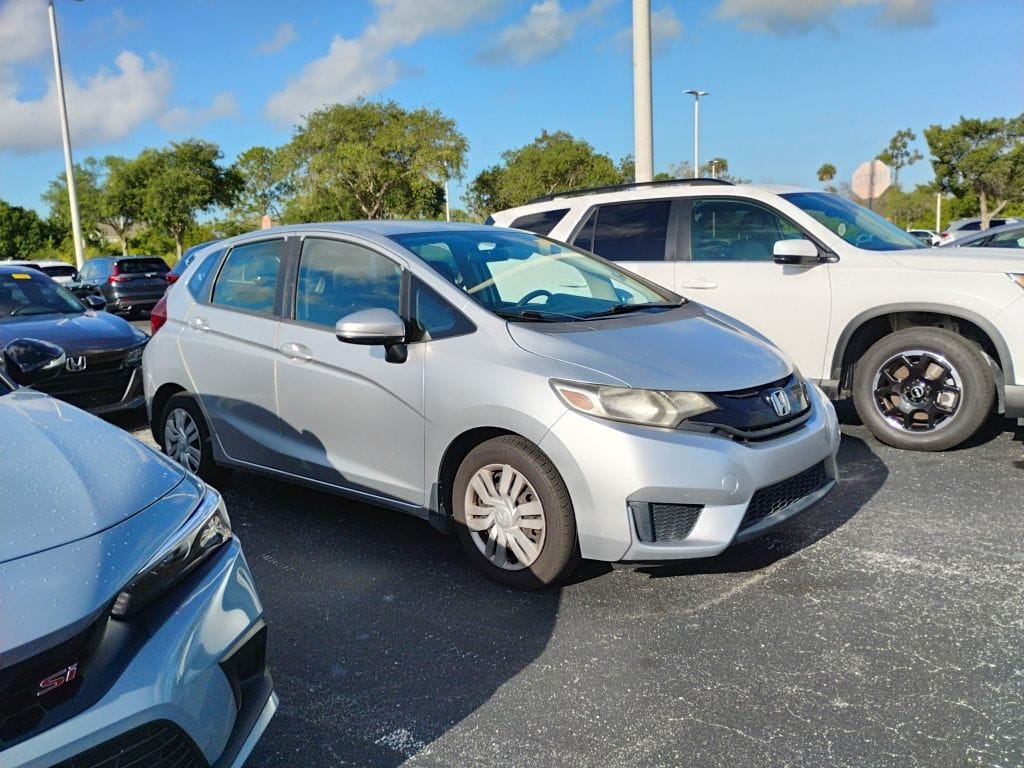 2016 Honda Fit LX CVT's photo