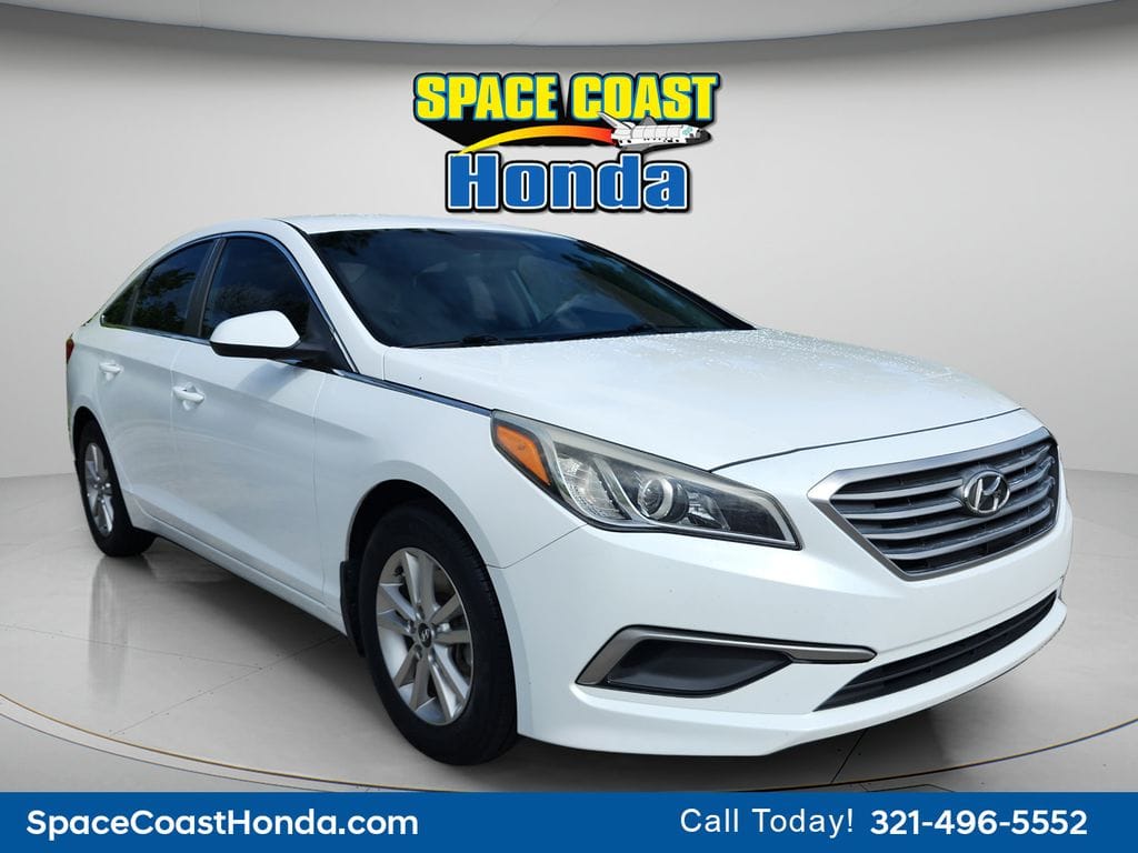 Used 2016 Hyundai Sonata SE with VIN 5NPE24AF5GH403639 for sale in Cocoa, FL