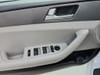 21 thumbnail image of  2016 Hyundai Sonata SE