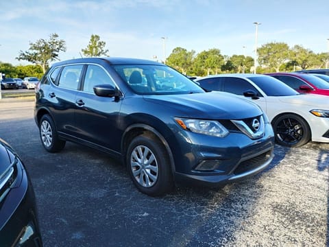 1 image of 2016 Nissan Rogue S