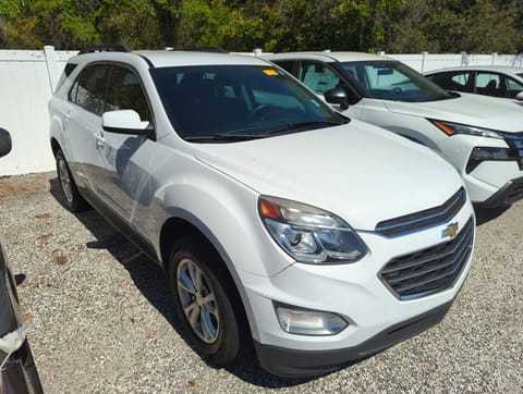 1 image of 2017 Chevrolet Equinox LT