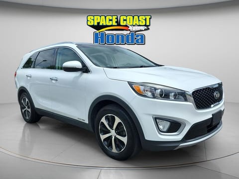 1 image of 2017 Kia Sorento EX
