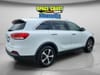 3 thumbnail image of  2017 Kia Sorento EX