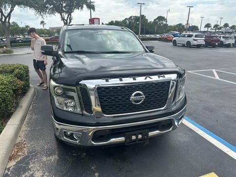 1 image of 2017 Nissan Titan SL