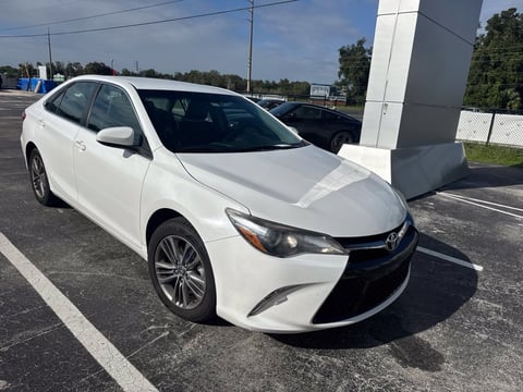 1 image of 2017 Toyota Camry SE