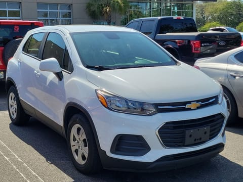 1 image of 2018 Chevrolet Trax LS