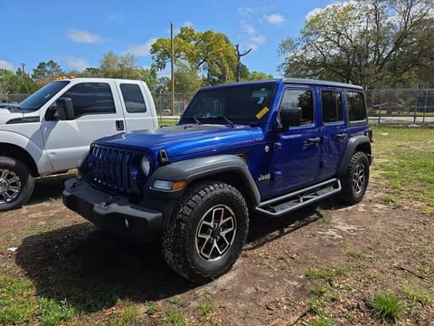 1 image of 2018 Jeep Wrangler Unlimited Sport S